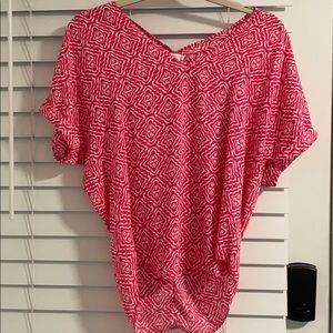 Francesca’s Collections pink printed top sz Small